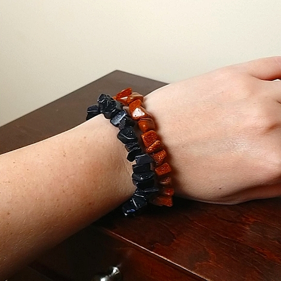 Healing Gold and blue Tigers Eye chip bracelets - Picture 2 of 8